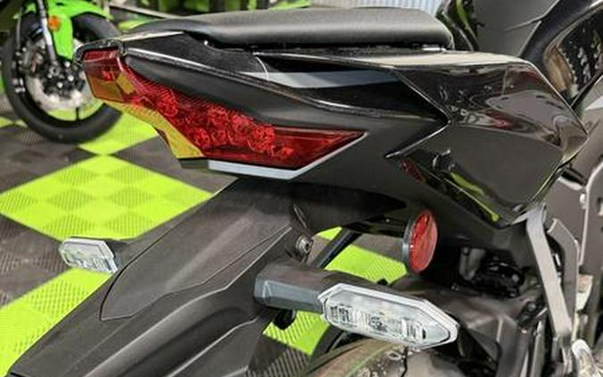 2026 Kawasaki NINJA® ZX™-10R ABS