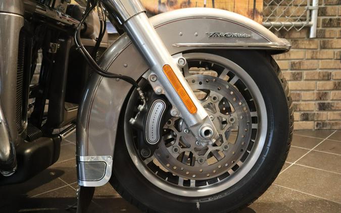 2016 Tri Glide Ultra (FLHTCUTG)