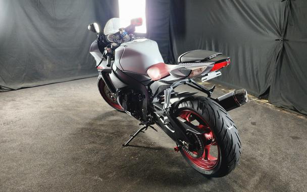 2023 SUZUKI GSX-R750 - F100136