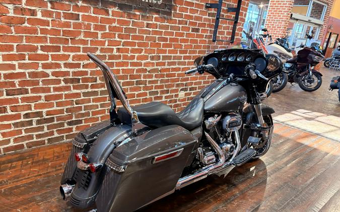 FLHXS 2023 Street Glide Special