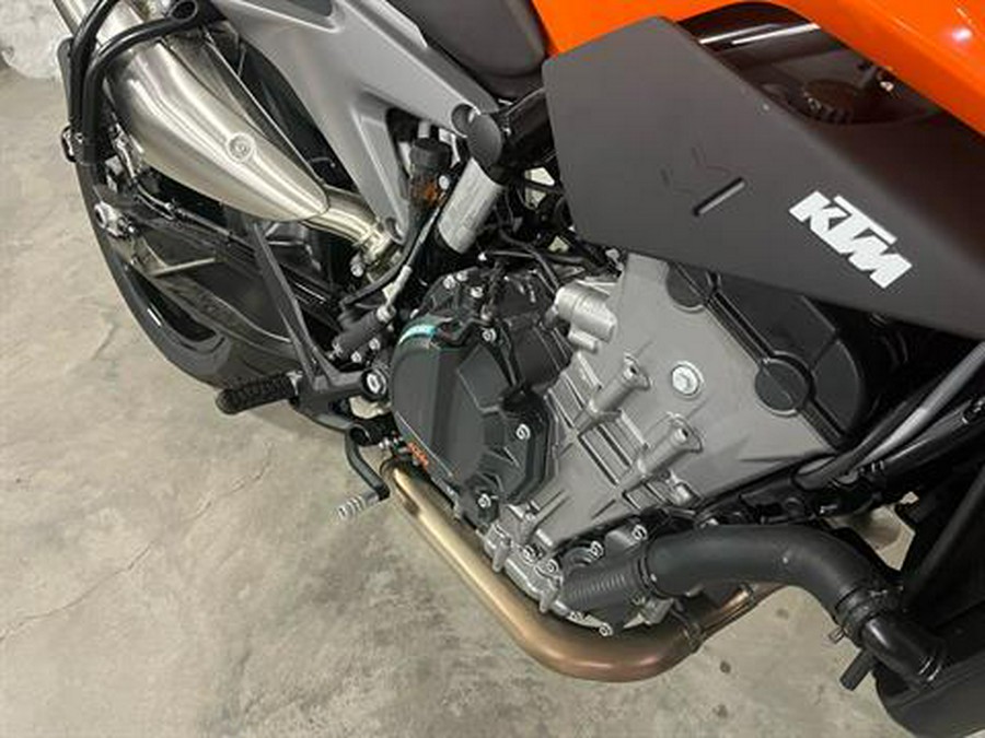 2024 KTM 790 Duke