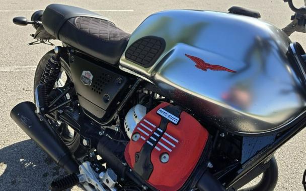 2020 Moto Guzzi V7 III NIGHT PACK