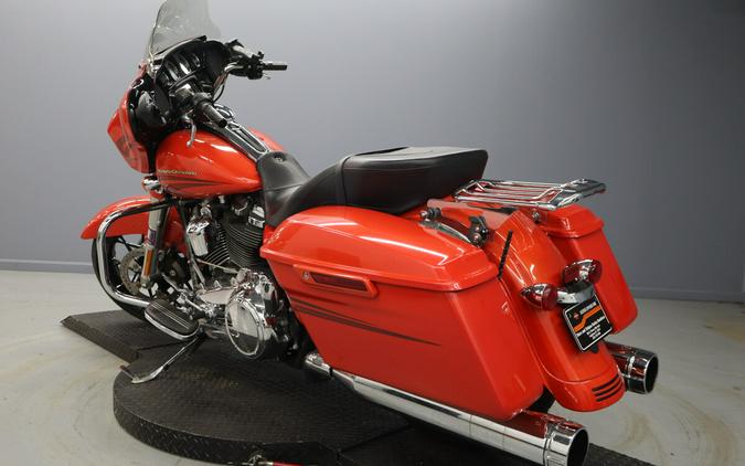 Pre-owned 2017 Harley-Davidson Street Glide Special FLHXS