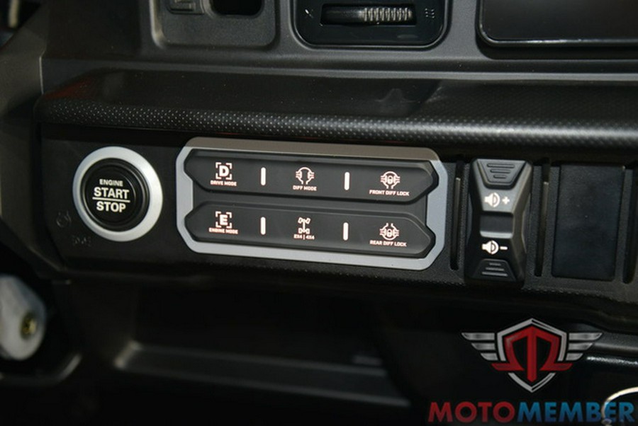 2026 Can-Am Defender Limited HD11