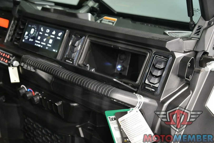 2026 Can-Am Defender Limited HD11