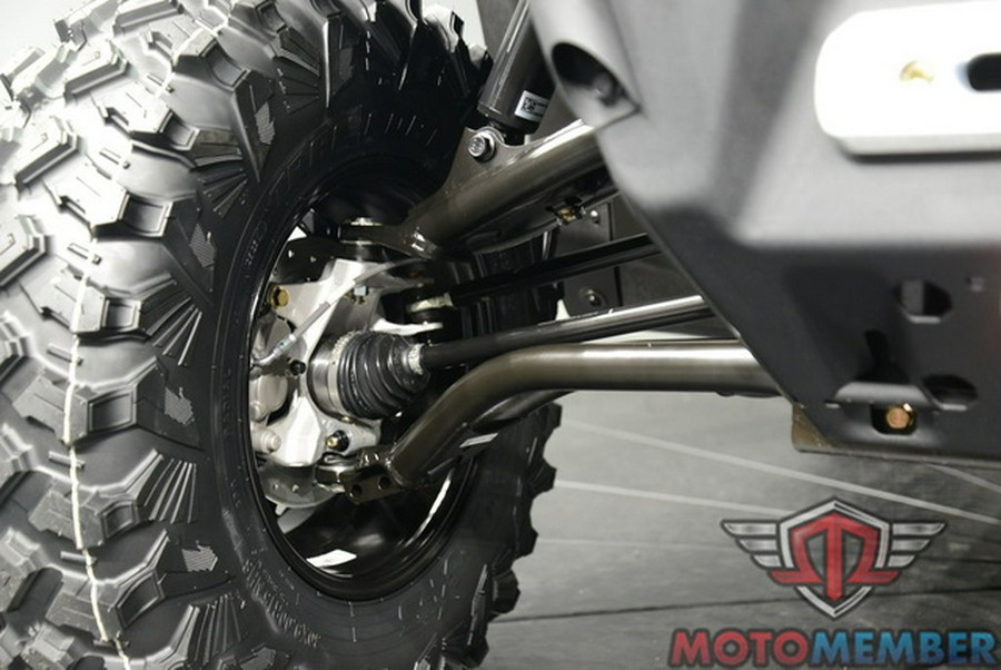 2026 Can-Am Defender Limited HD11