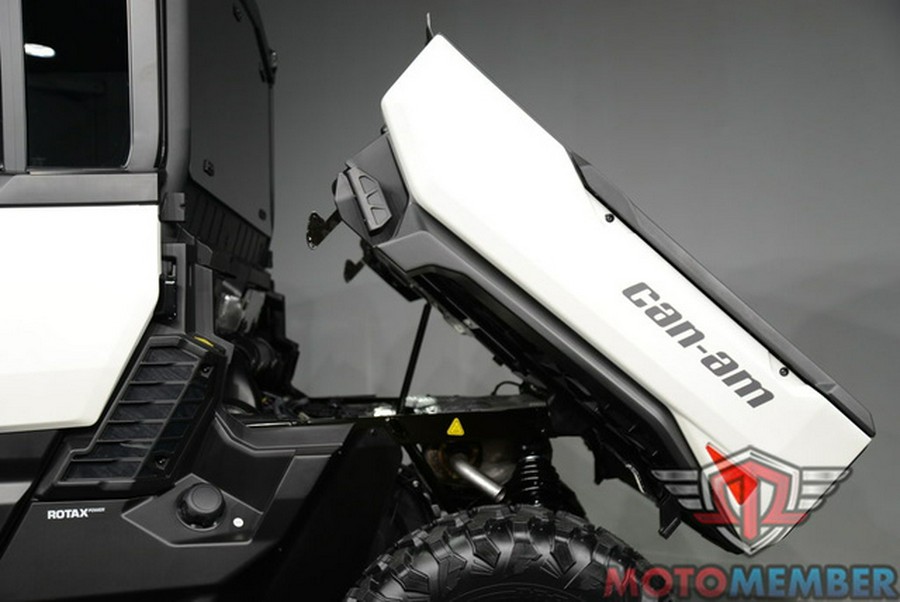 2026 Can-Am Defender Limited HD11