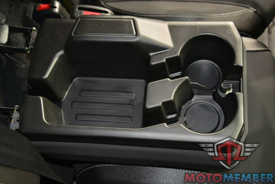 2026 Can-Am Defender Limited HD11