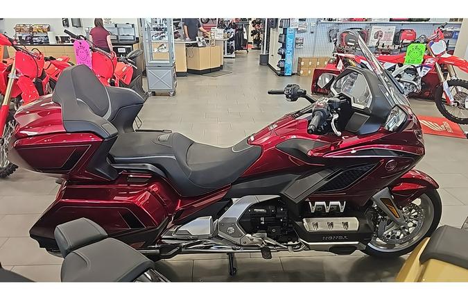 2026 Gold Wing® Tour Automatic DCT - Honda