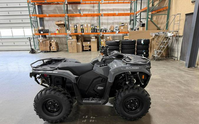2026 Can-Am Outlander DPS 700