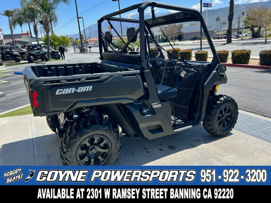 2024 Can-Am® Defender DPS HD9 Timeless Black