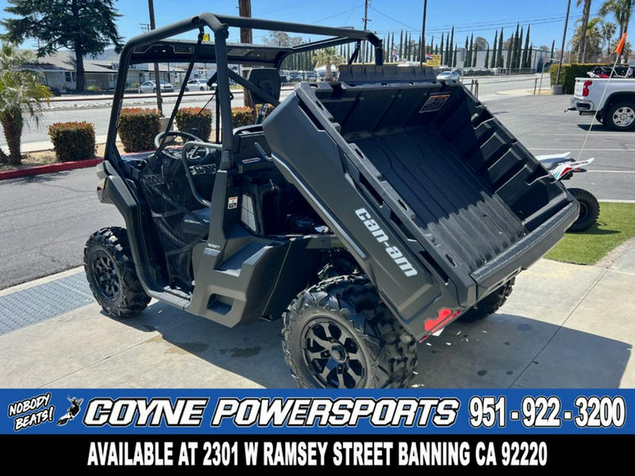 2024 Can-Am® Defender DPS HD9 Timeless Black