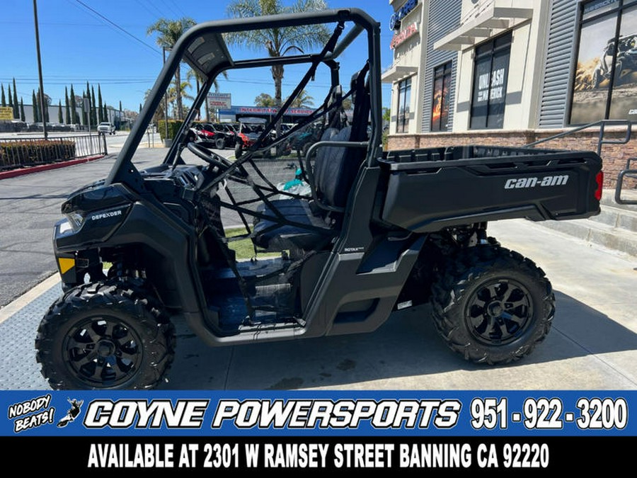 2024 Can-Am® Defender DPS HD9 Timeless Black