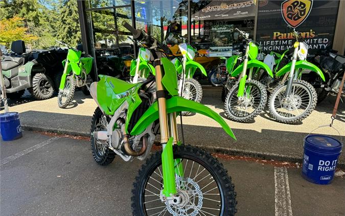 2025 Kawasaki KX™ 450