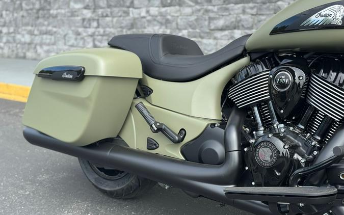 2025 Indian Motorcycle Springfield® Dark Horse®