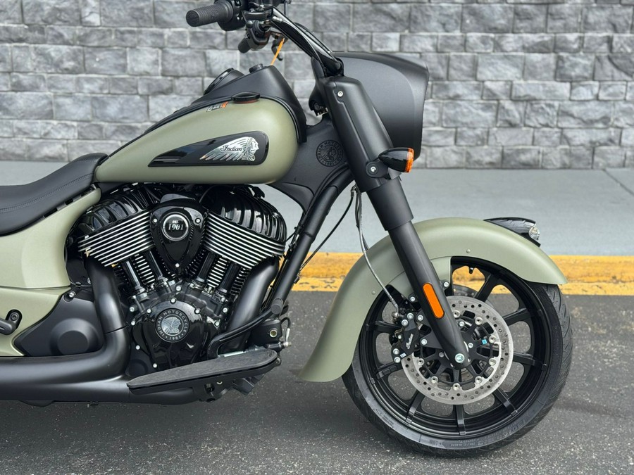 2025 Indian Motorcycle Springfield® Dark Horse®