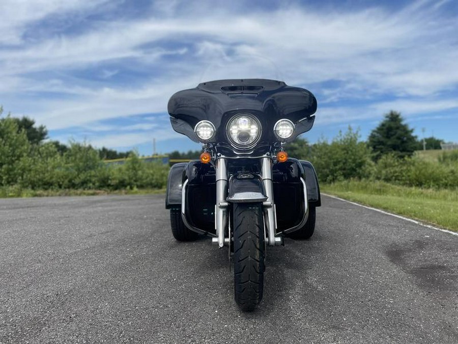 2022 Harley-Davidson® FLHTCUTG - Tri Glide® Ultra