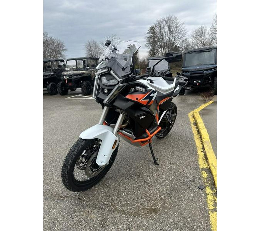 2026 KTM 1390 Super Adventure R