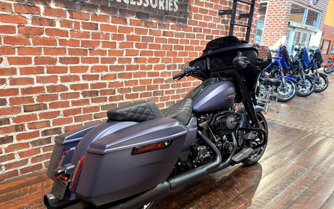 2025 Harley-Davidson Street Glide FLHX