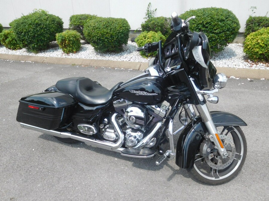 FLHXS 2016 Street Glide Special