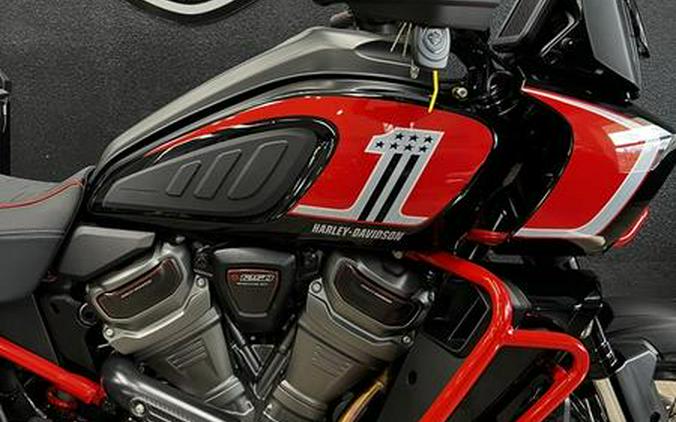 2024 Harley-Davidson® RA1250SE - CVO™ Pan America®