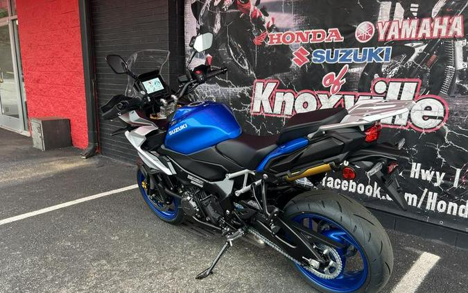 2025 Suzuki GSX-S1000GX+