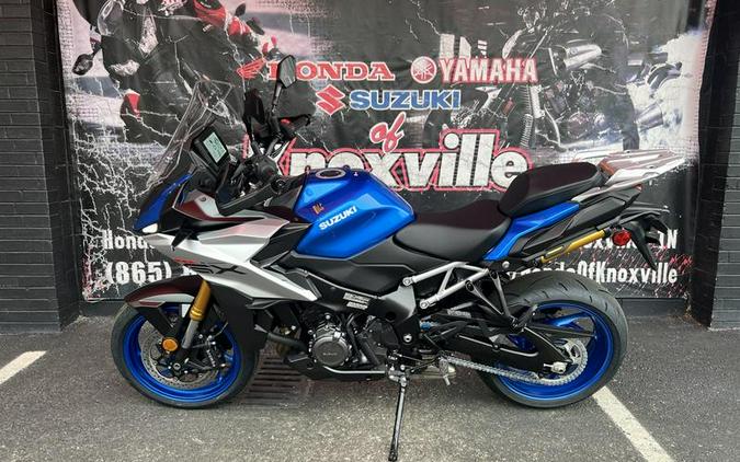 2025 Suzuki GSX-S1000GX+