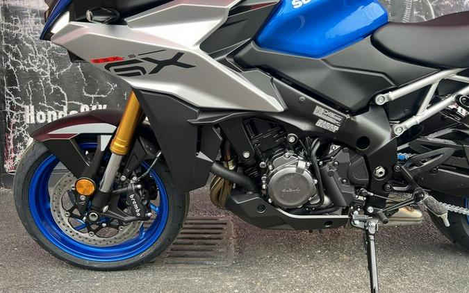 2025 Suzuki GSX-S1000GX+