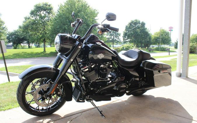 2025 Harley-Davidson® FLHRXS - Road King® Special