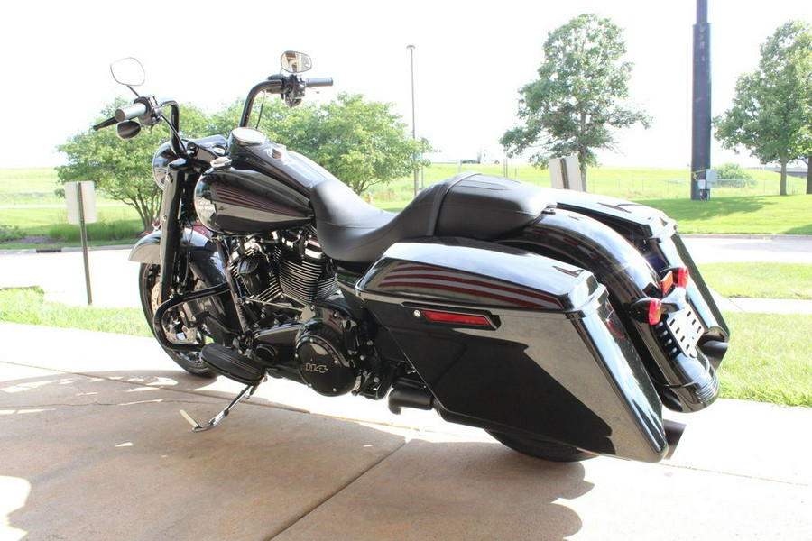 2025 Harley-Davidson® FLHRXS - Road King® Special