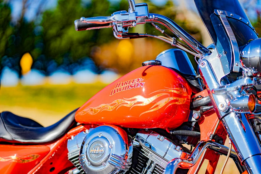 2007 Harley-Davidson® FLHRSE3 - Road King® Screamin' Eagle®