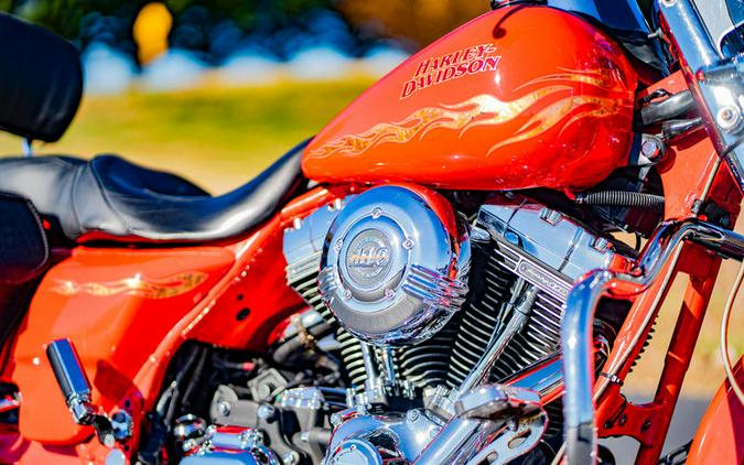 2007 Harley-Davidson® FLHRSE3 - Road King® Screamin' Eagle®