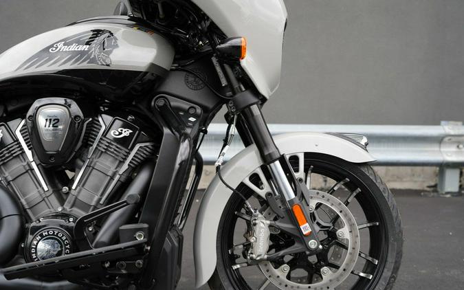 2026 Indian Motorcycle Chieftain PowerPlus Dark Horse 112 w/PowerBand Chalk with Black Metallic