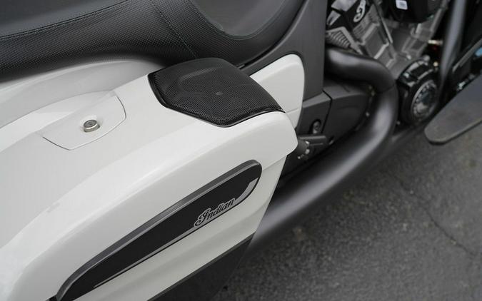 2026 Indian Motorcycle Chieftain PowerPlus Dark Horse 112 w/PowerBand Chalk with Black Metallic