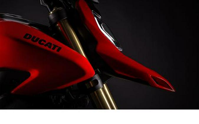 2026 Ducati Hypermotard V2