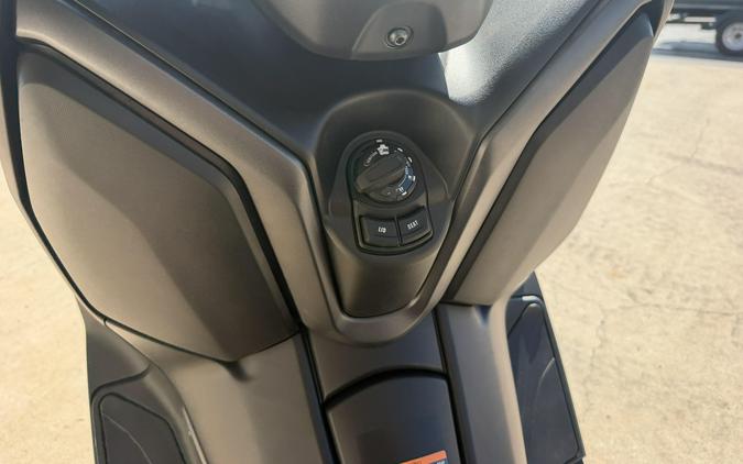 2026 YAMAHA XMAX