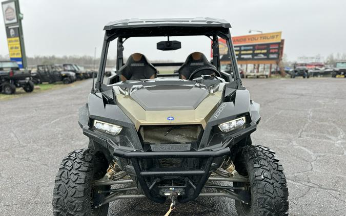 2022 Polaris GENERAL® XP 1000 Deluxe