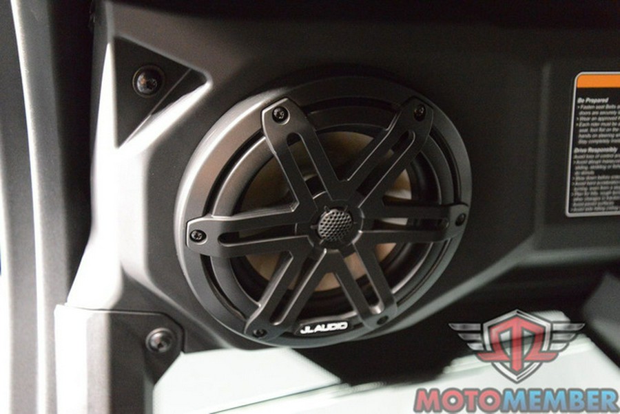 2026 Can-Am Defender Limited HD11