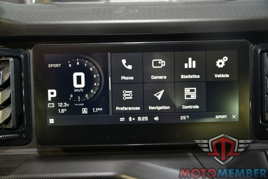 2026 Can-Am Defender Limited HD11