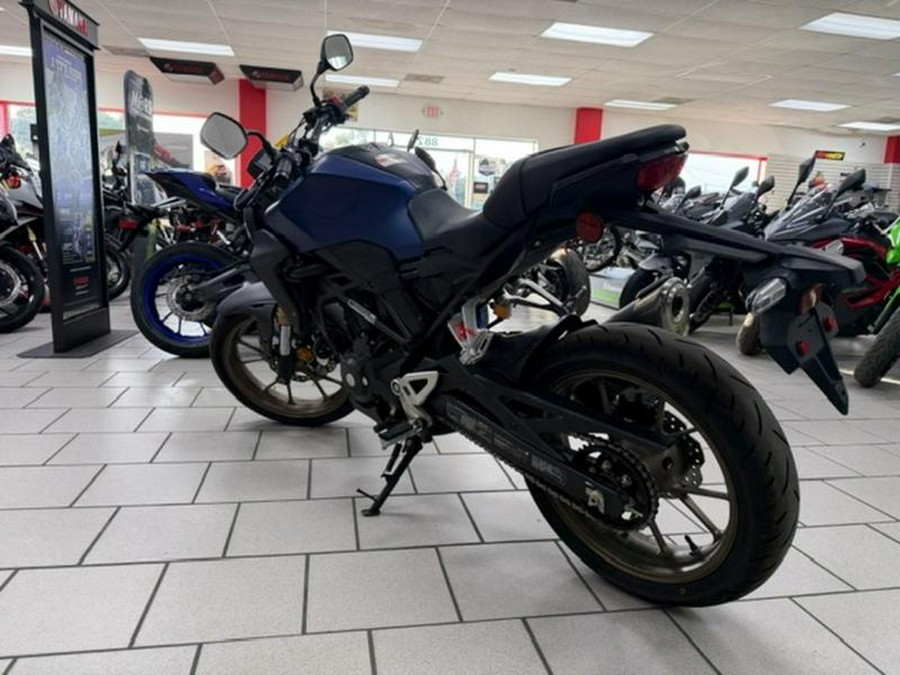 2021 Honda® CBR300R ABS