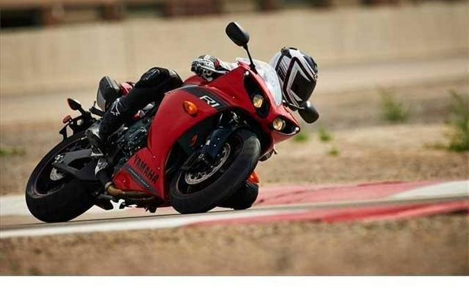2014 Yamaha Motor Corp., USA YZF-R1