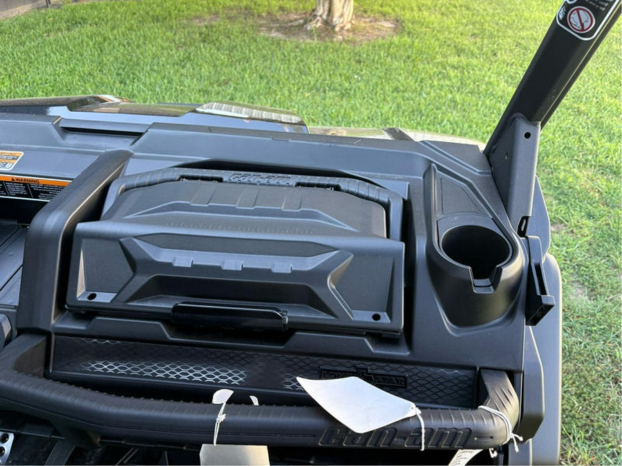 2025 Can-Am Defender Max Lone Star