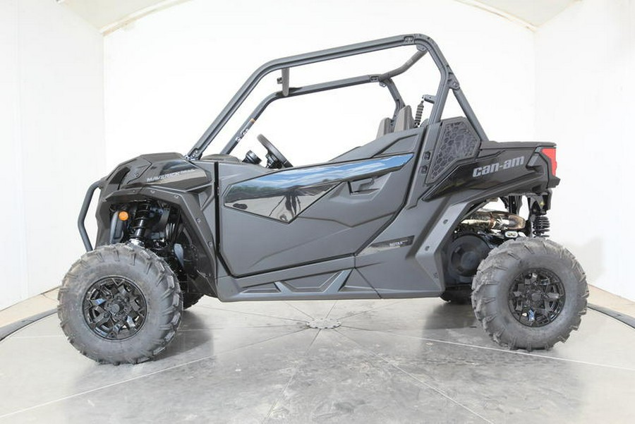 2025 Can-Am® Maverick Trail DPS 1000