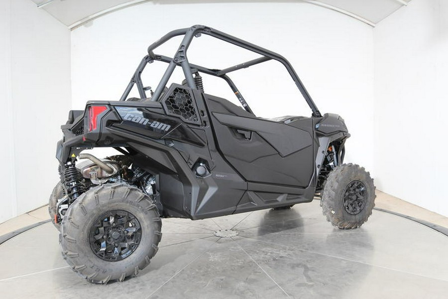 2025 Can-Am® Maverick Trail DPS 1000