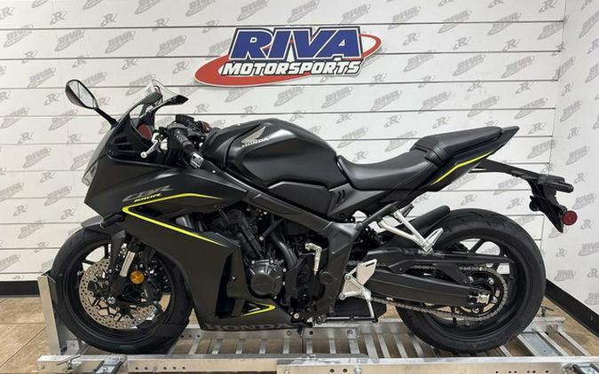 2026 Honda CB650R E-Clutch