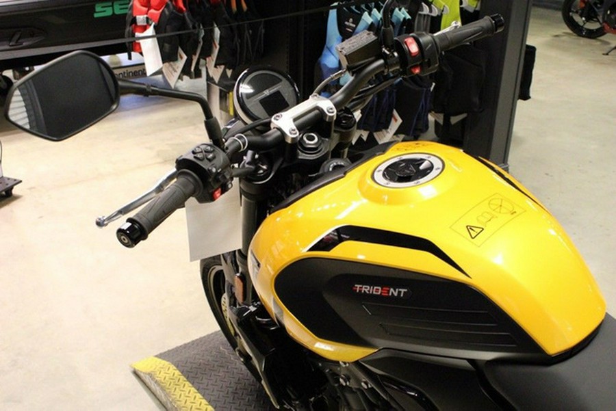2026 Triumph Trident 660 Triple Tribute Edition Sapphire Black