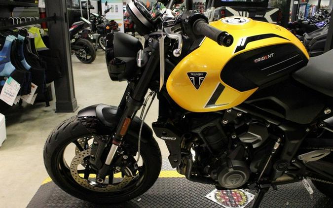 2026 Triumph Trident 660 Triple Tribute Edition Sapphire Black