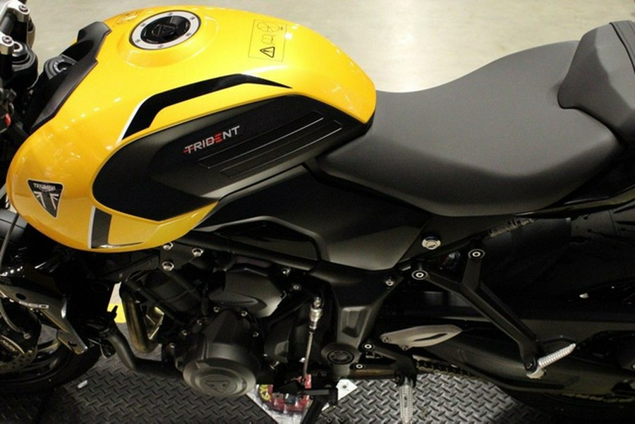 2026 Triumph Trident 660 Triple Tribute Edition Sapphire Black