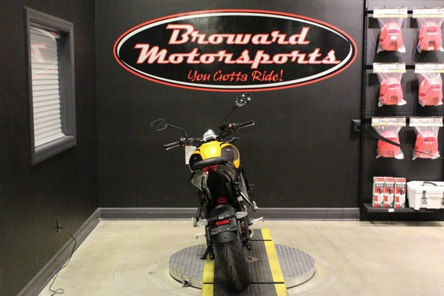 2026 Triumph Trident 660 Triple Tribute Edition Sapphire Black