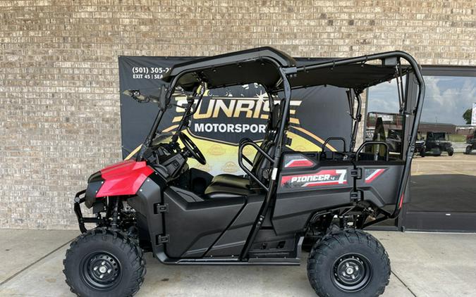 2019 Honda Pioneer 700-4